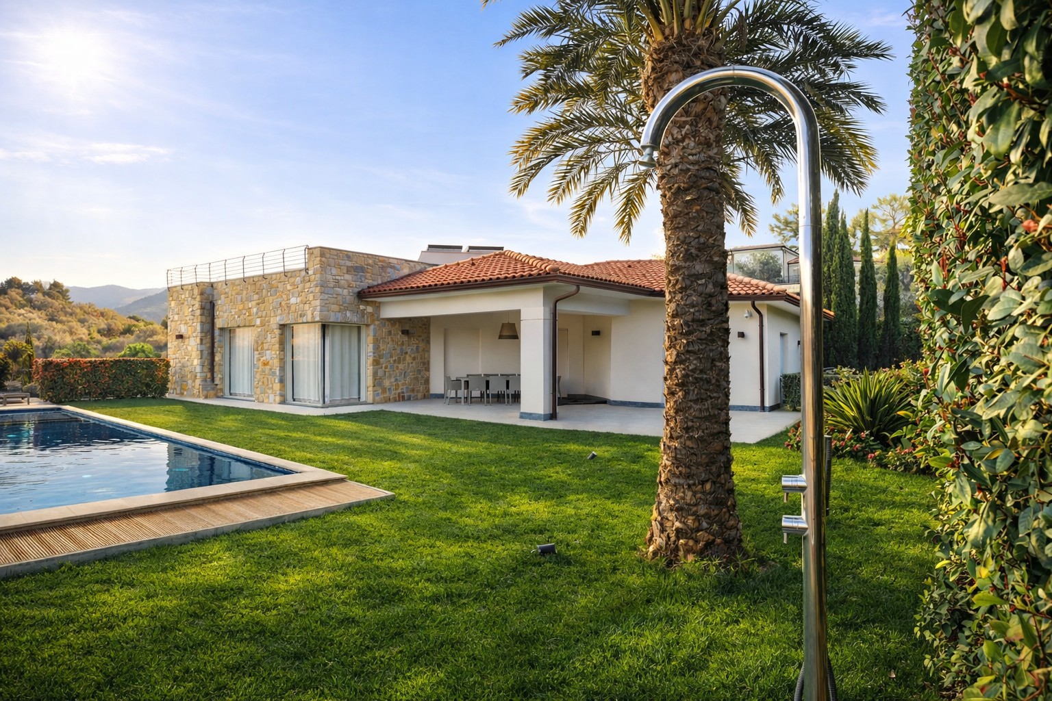 Progetto di diversi edifici residenziali ispirati all'architettura tradizionale ligure di origine agricola realizzati principalmente nella Liguria di ponente  - conclusi