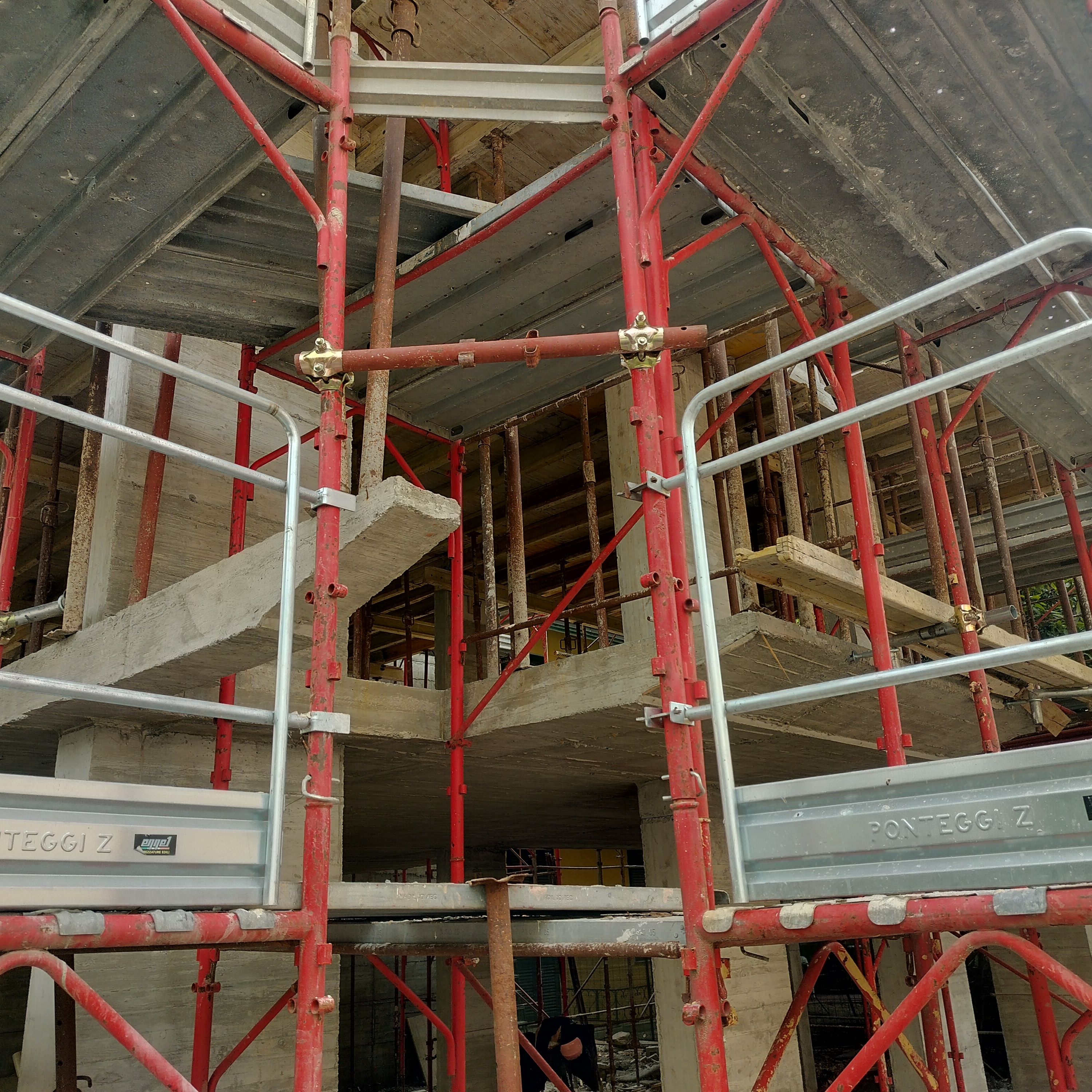 Progetto di edificio residenziale - Bordighera (IM) - 2025\2026 - in costruzione